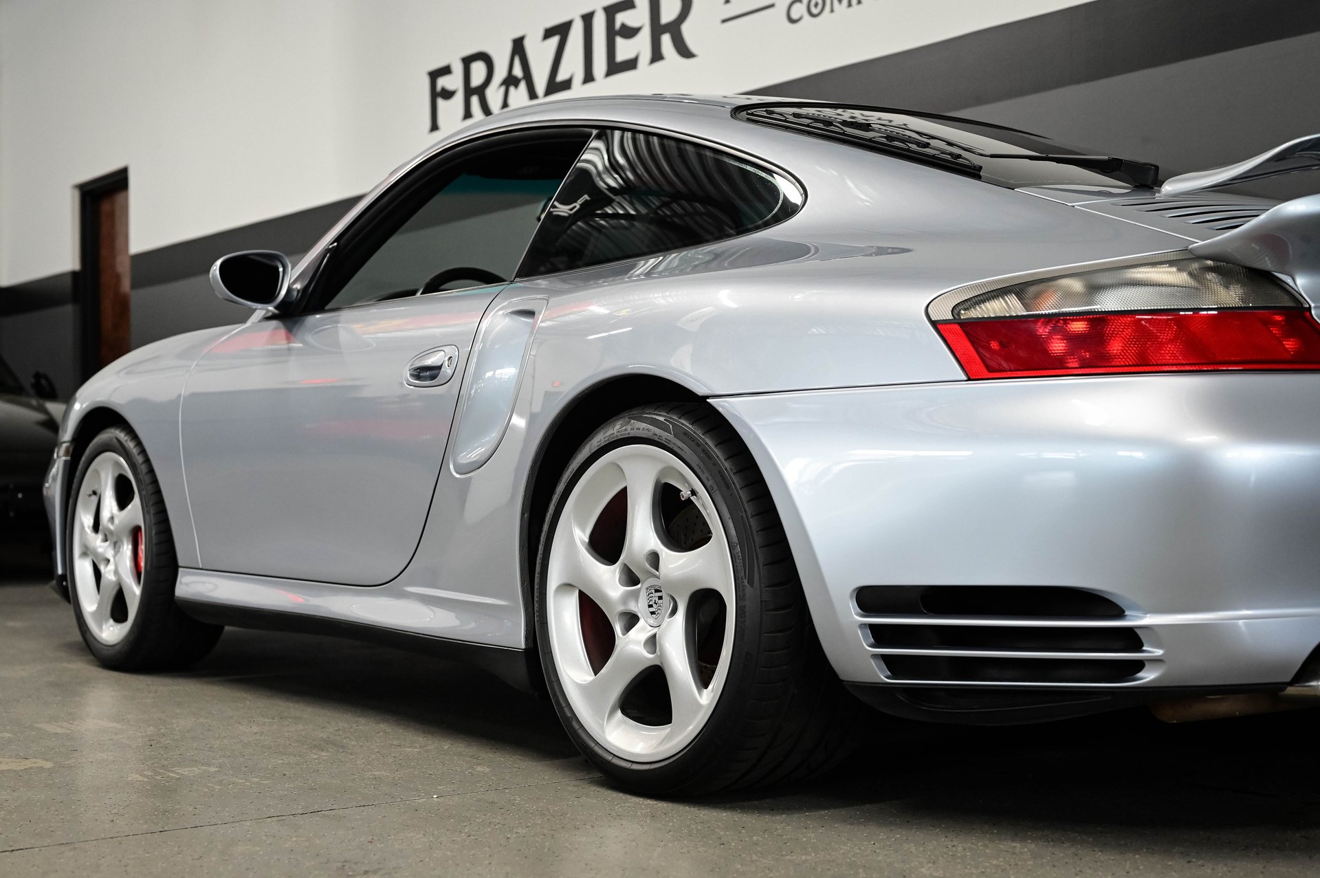 685505 | 2001 Porsche 911/996 TWIN TURBO COUPE | Frazier Motorcar Company