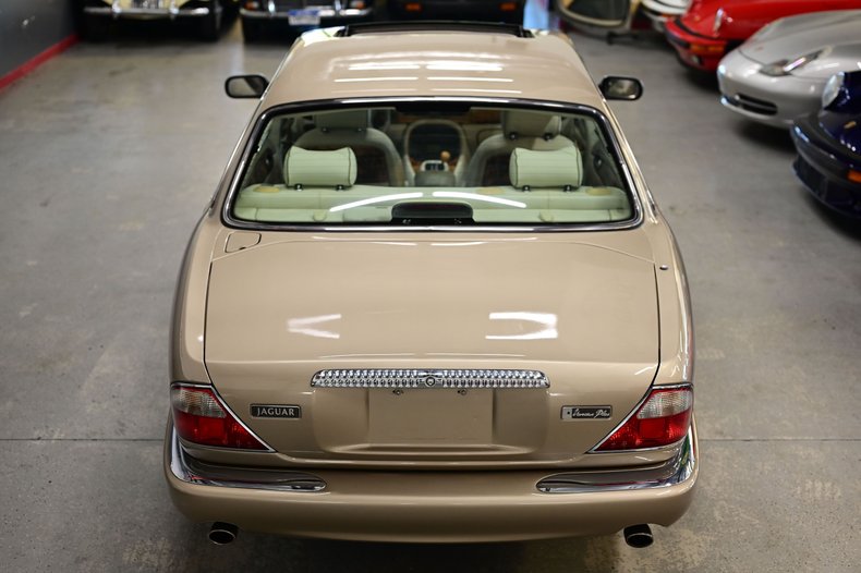 1998 1999 2000 2001 2002 2003 JAGUAR XJ8 XJR VANDEN PLAS LEFT FRONT