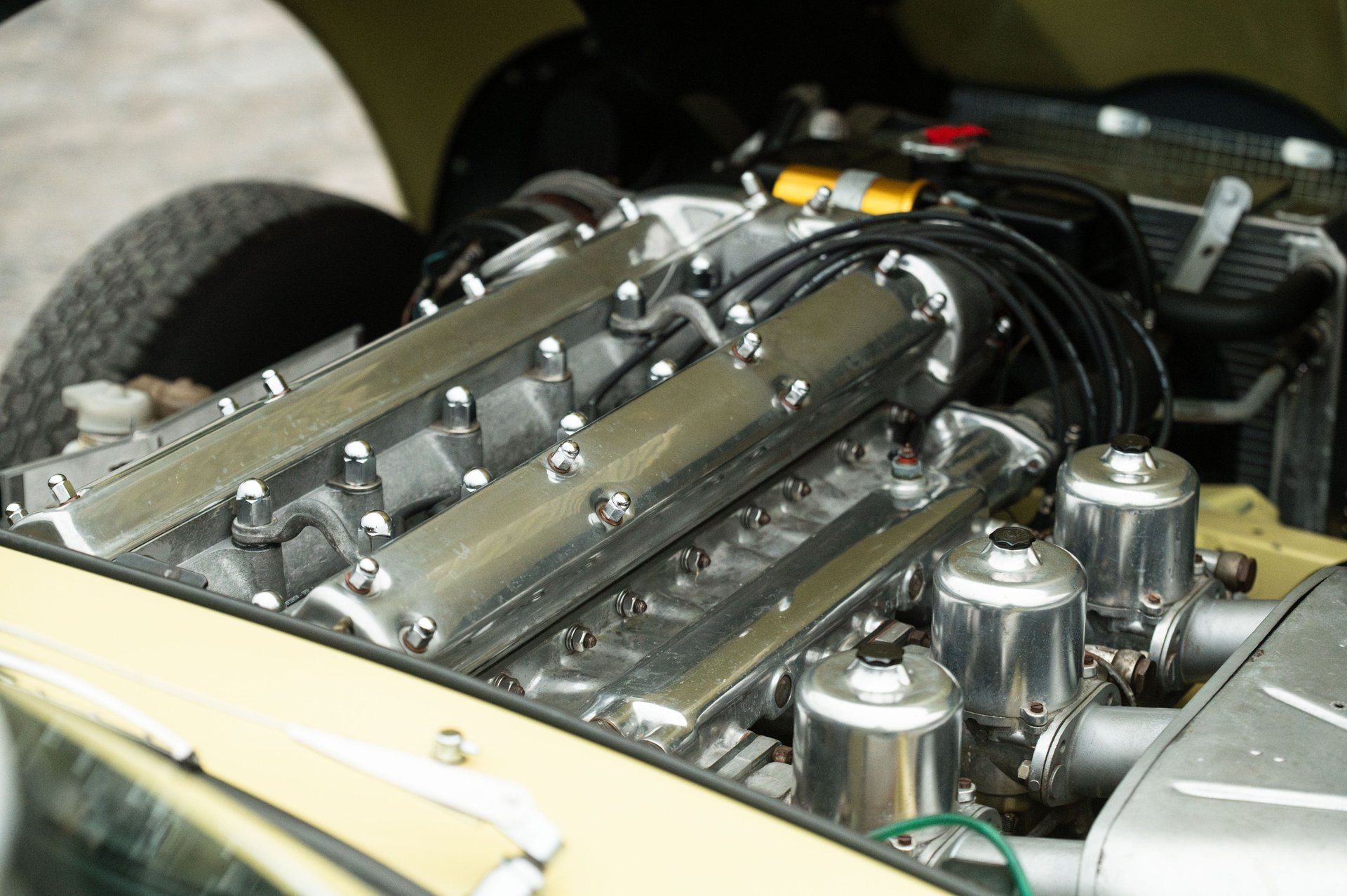 E76500 | 1967 Jaguar XKE 2+2 | Frazier Motorcar Company