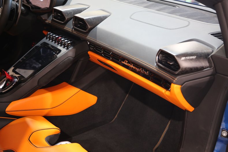 2020 Lamborghini Huracan EVO