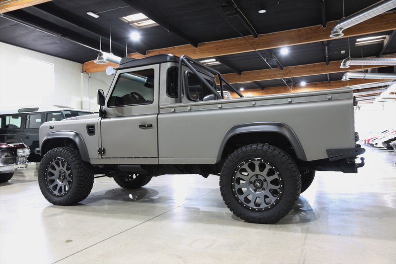 1987 Land Rover Defender 110 Pickup