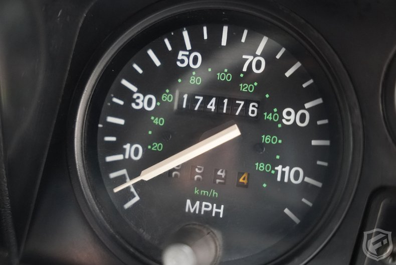 1991 Land Rover Defender 90 | Fusion Luxury Motors