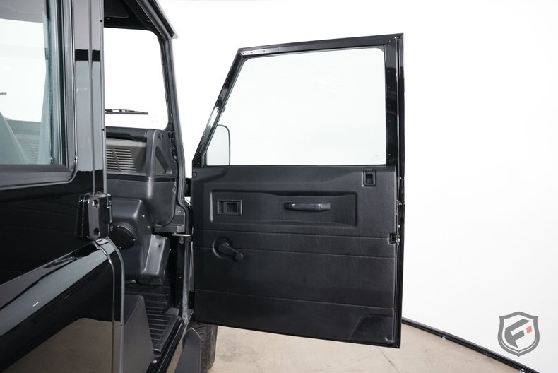 1998 LAND ROVER DEFENDER 110