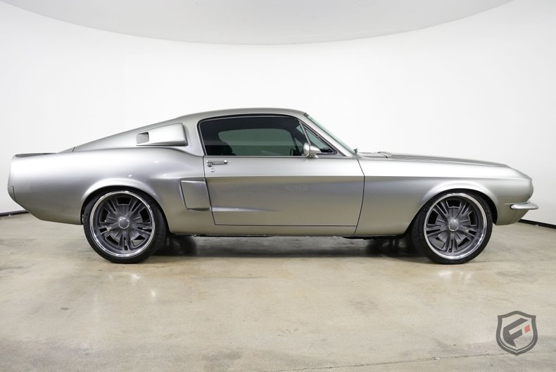 1968 FORD MUSTANG FASTBACK