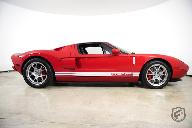 2006 FORD GT