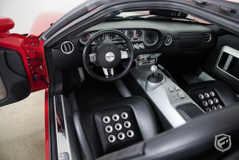 2006 FORD GT
