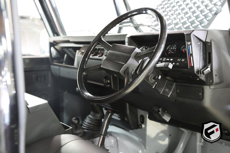 1984 Land Rover Defender 110