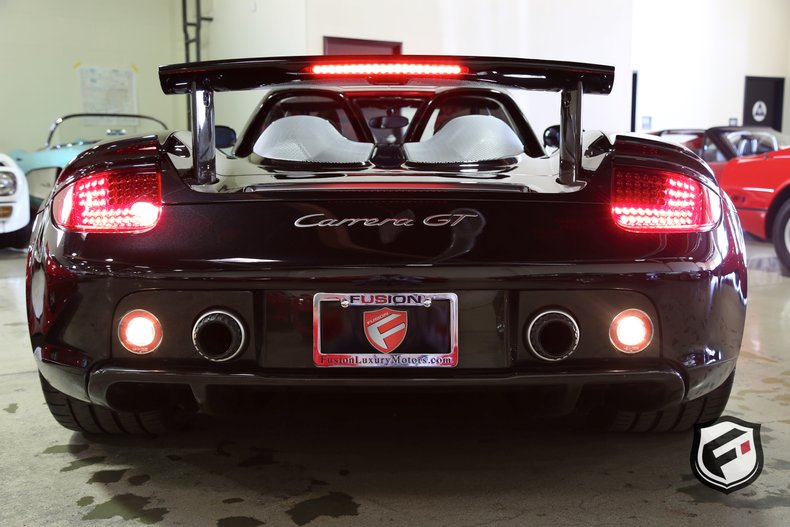 2005 Porsche CARRERA GT