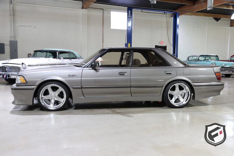 1990 Toyota Crown