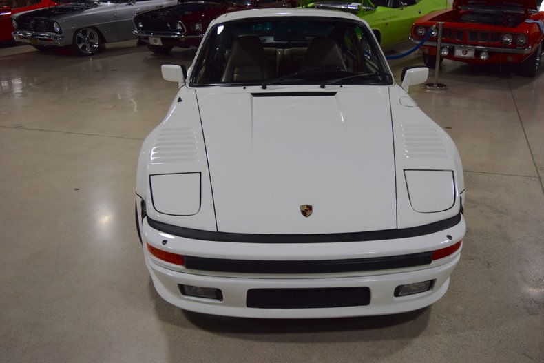 1984 Porsche 911 TURBO