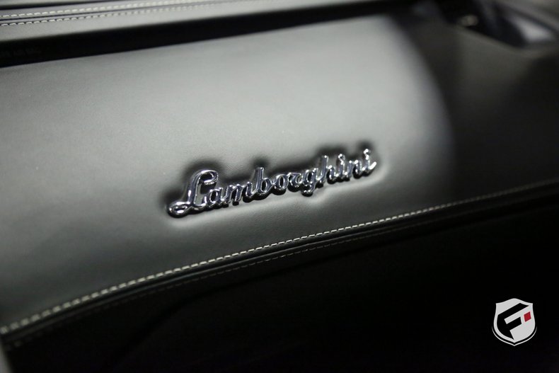 2013 Lamborghini Aventador