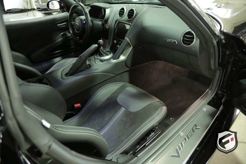 2015 Dodge SRT Viper