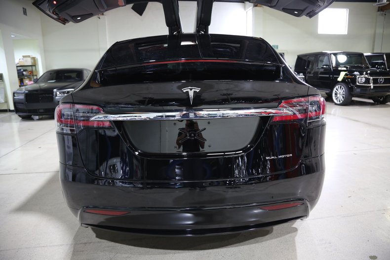 2020 Tesla MODEL X LONG RANGE PLUS