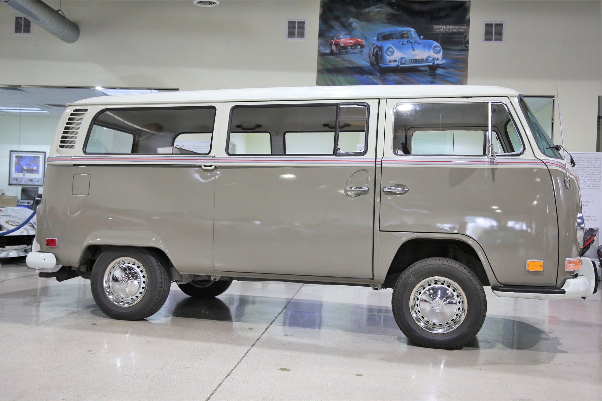 Haast je regeling Reclame 1972 Volkswagen Microbus | Fusion Luxury Motors