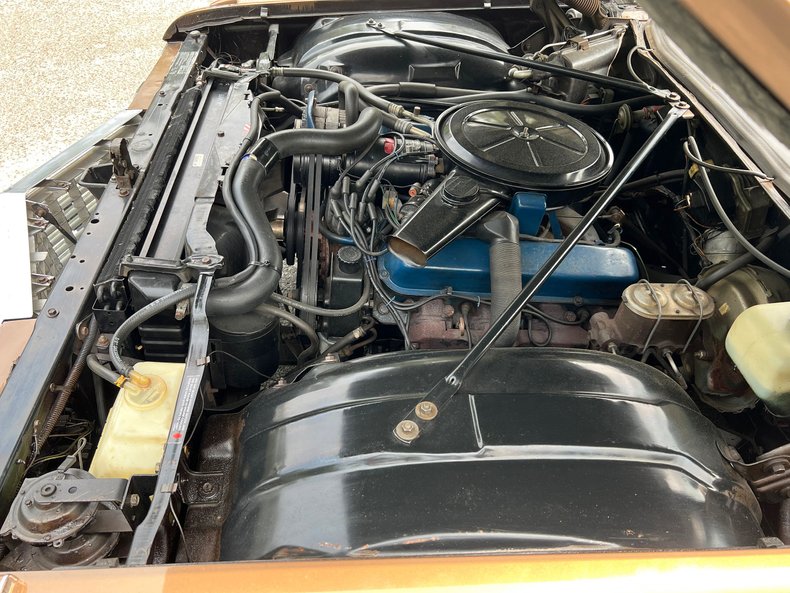 1972 Cadillac DeVille 39