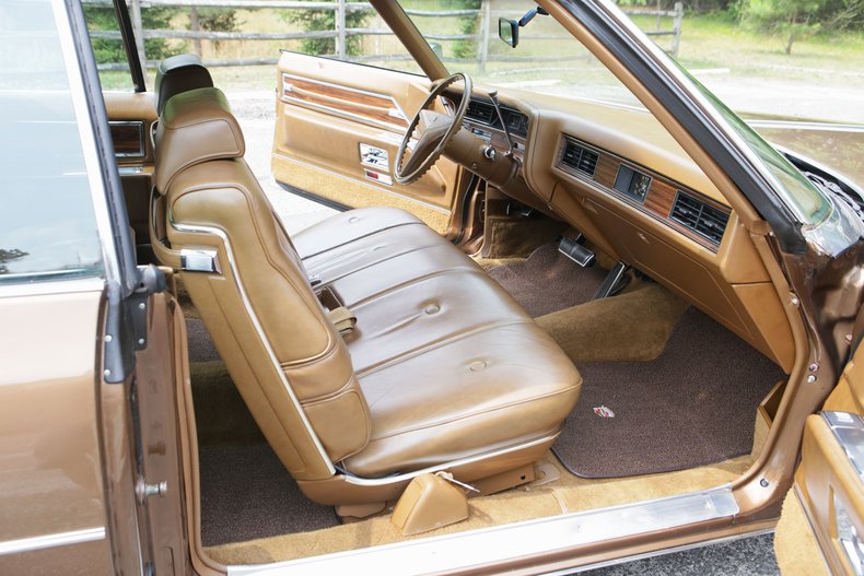 1972 Cadillac DeVille 33