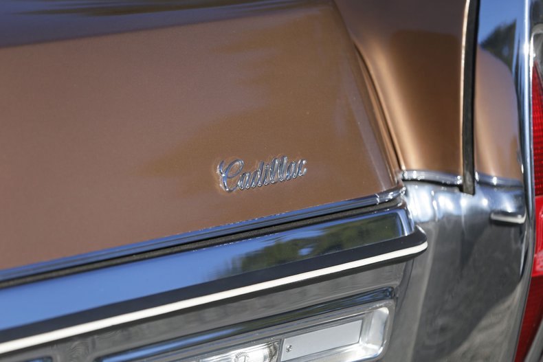 1972 Cadillac DeVille 10