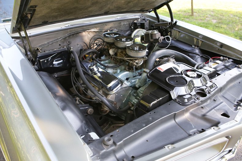 1966 Pontiac GTO 38