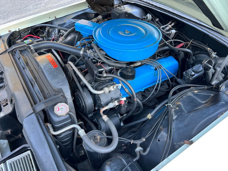 1969 Ford Thunderbird 33