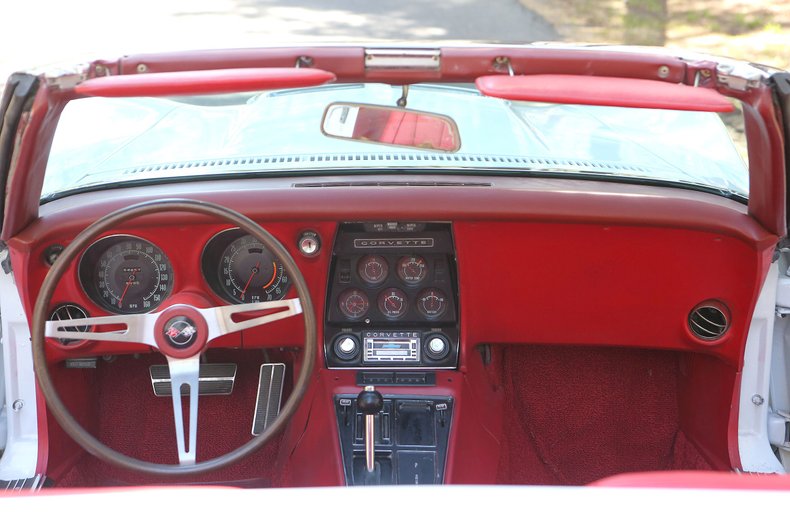 1968 Chevrolet Corvette 33