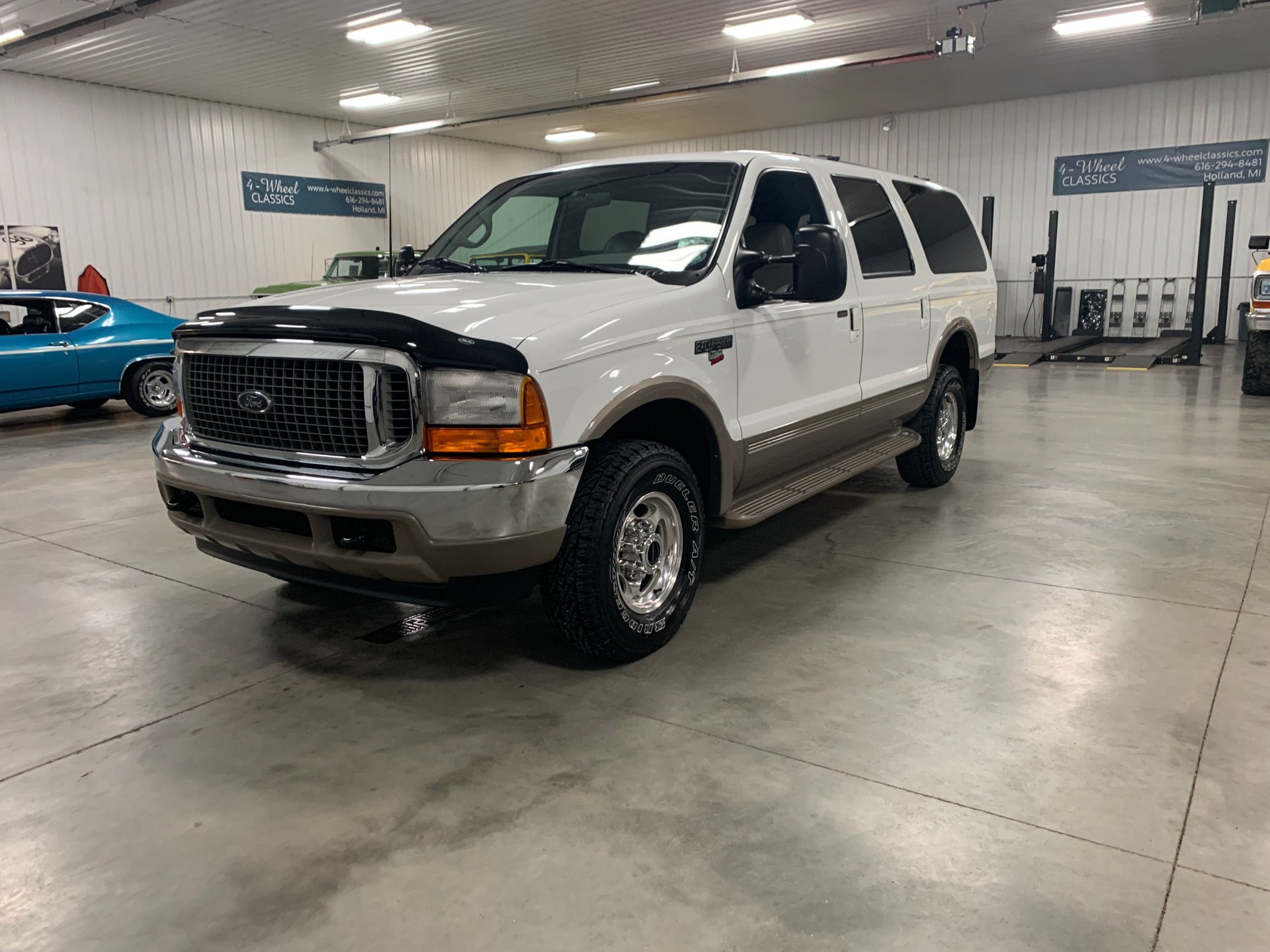 msrp of 2000 ford excursion