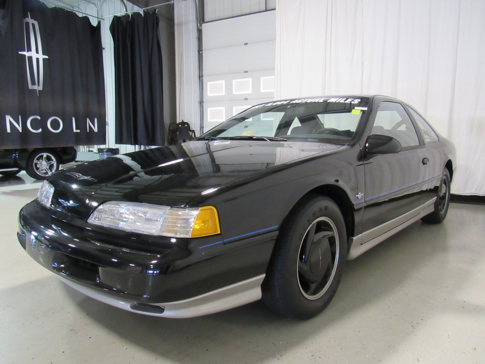 1990 ford thunderbird super coupe silver anniversary