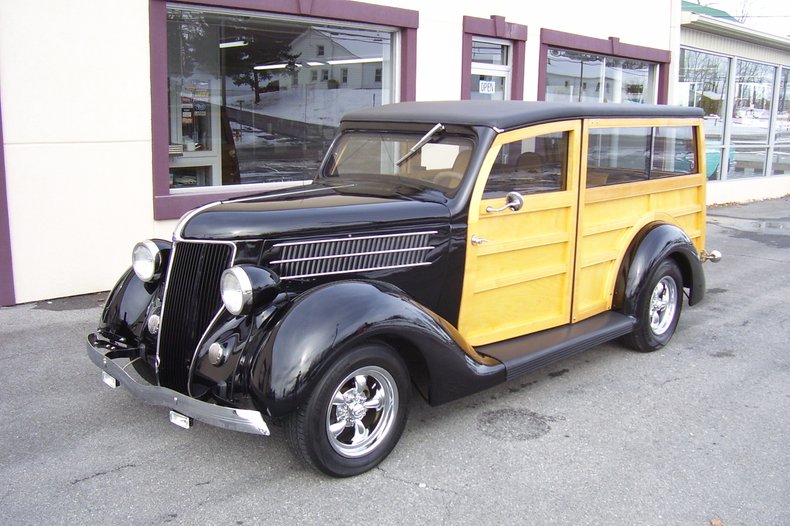 1936 Ford Tudor Woody Wagon