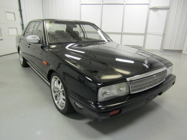 1988 Nissan Cima 