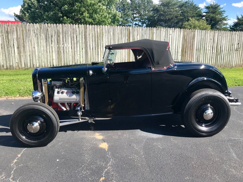 1932 Ford Roadster Model 18