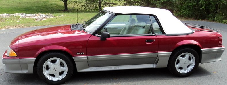 1993 Ford Mustang GT Convertible