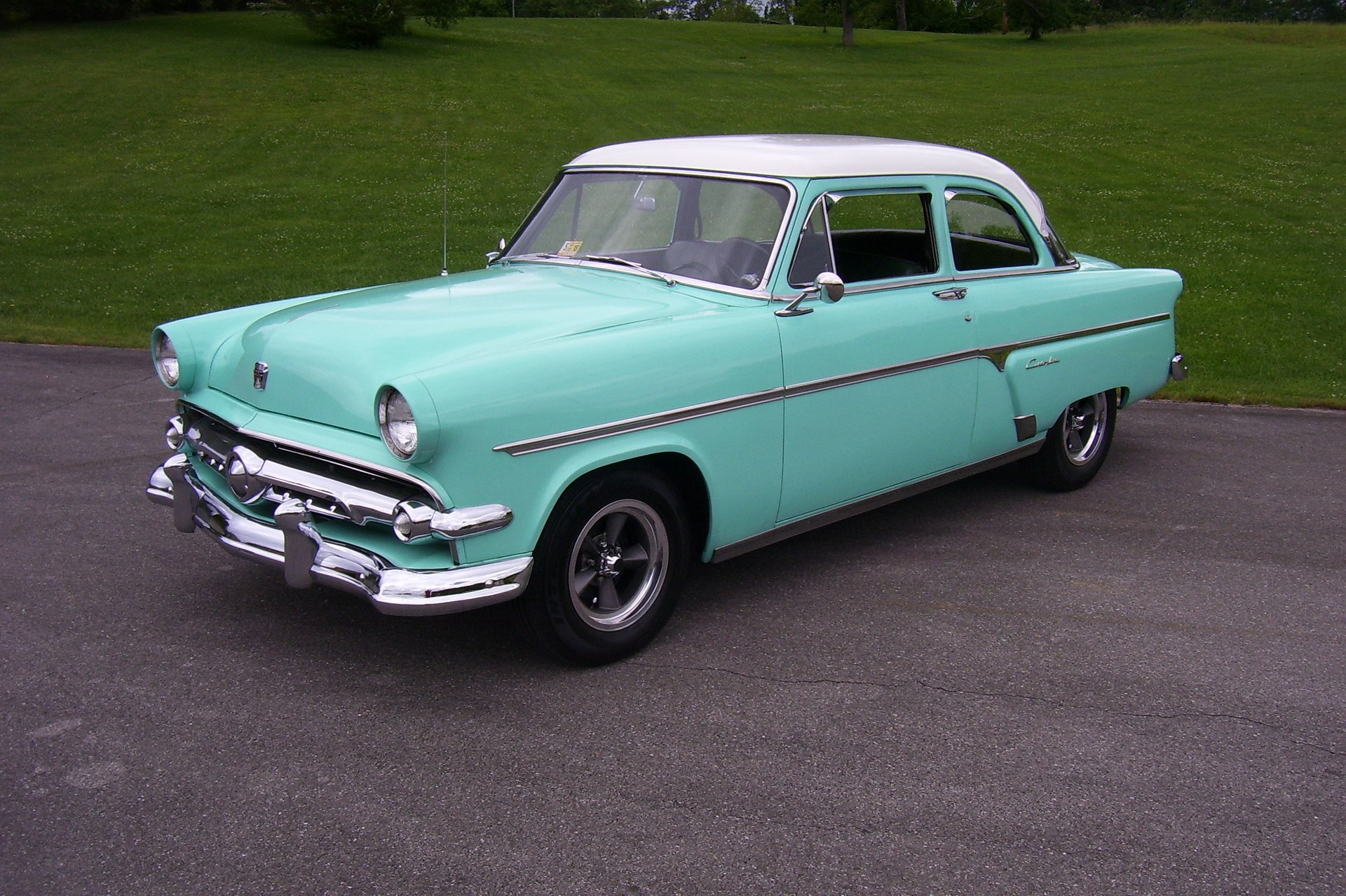 1954 ford tudor customline
