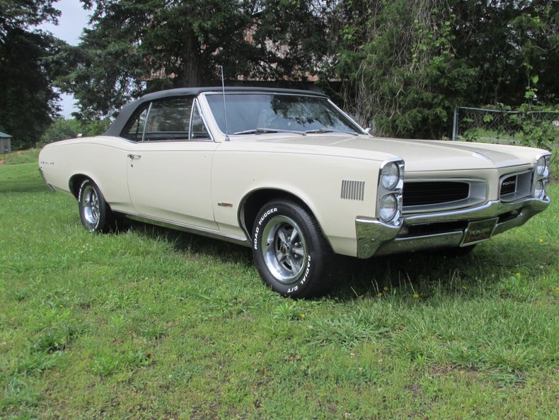 1966 Pontiac LeMans 