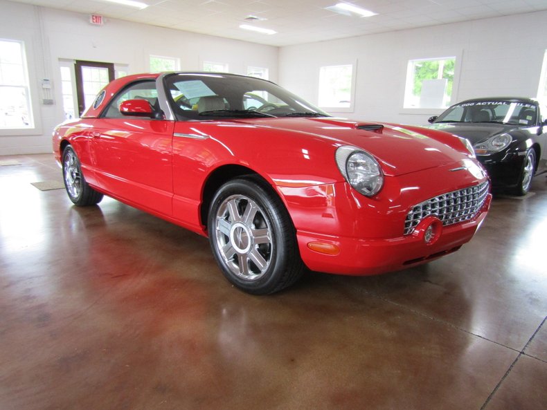 2005 Ford Thunderbird 