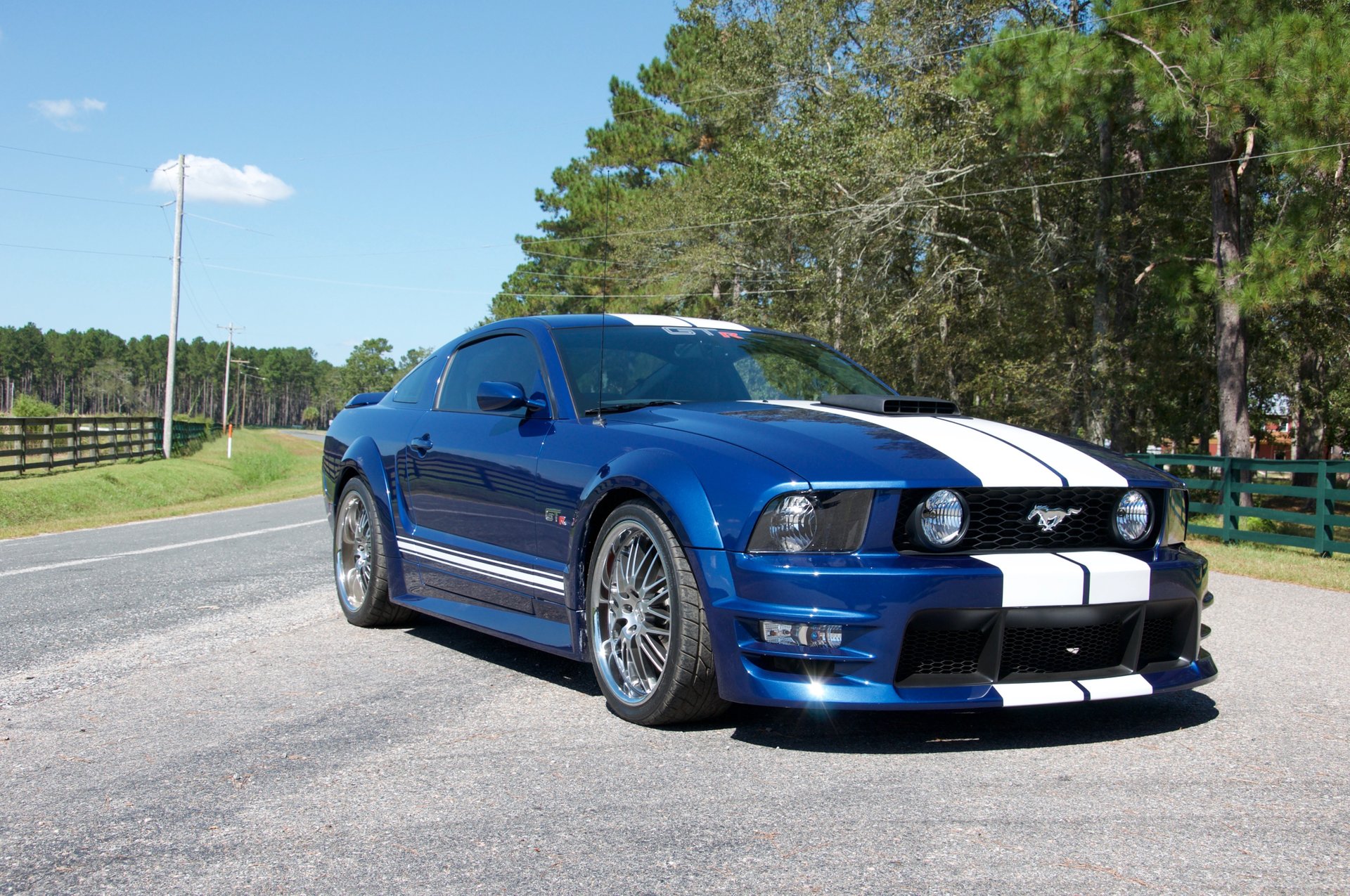 2007 ford mustang gt r