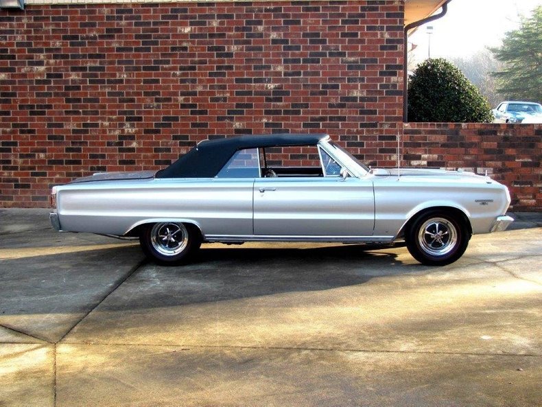 1967 Plymouth GTX 