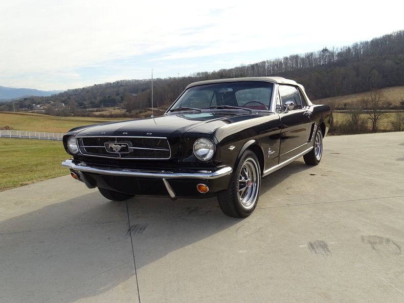 1965 Ford Mustang 