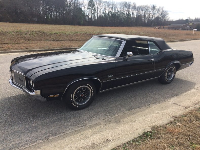 1972 Oldsmobile Cutlass 