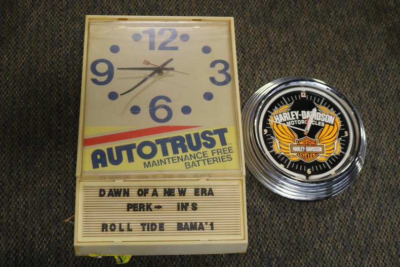 Clock Lot | GAA Classic Cars