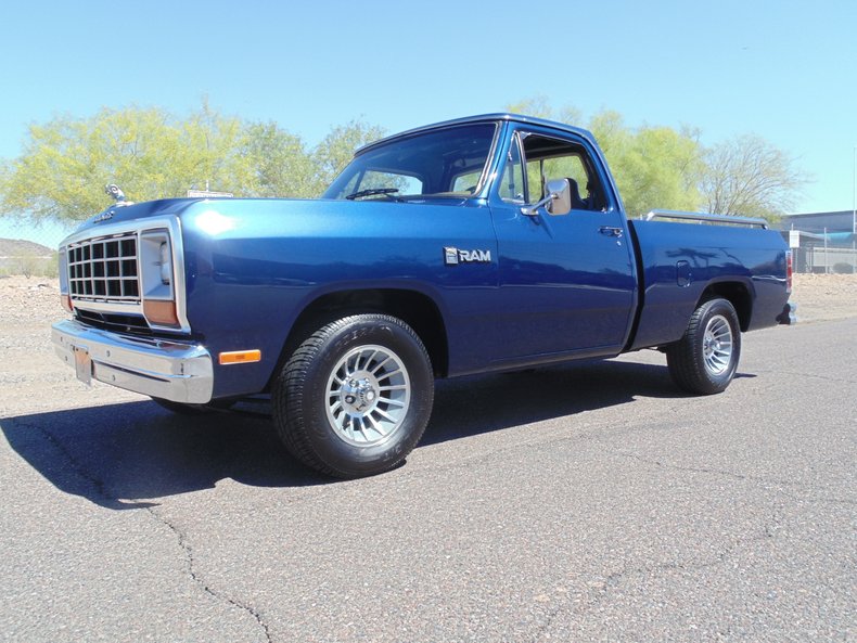 1982 Dodge D150 