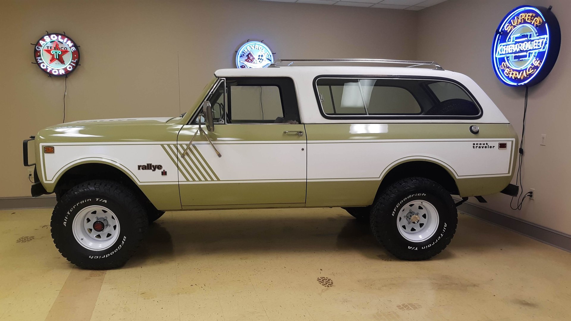 1977 international scout ii traveler