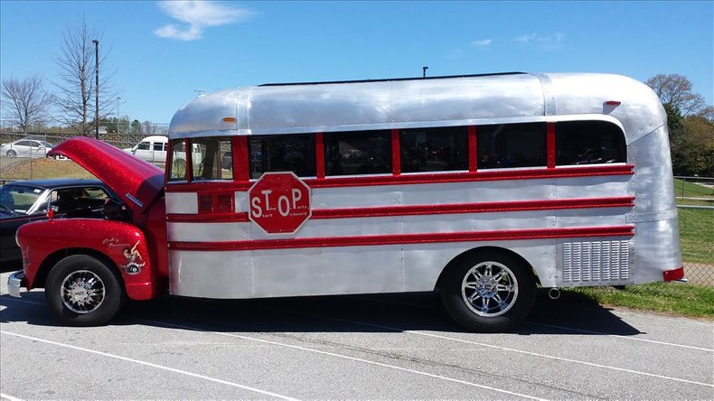 1947 chevrolet custom party bus
