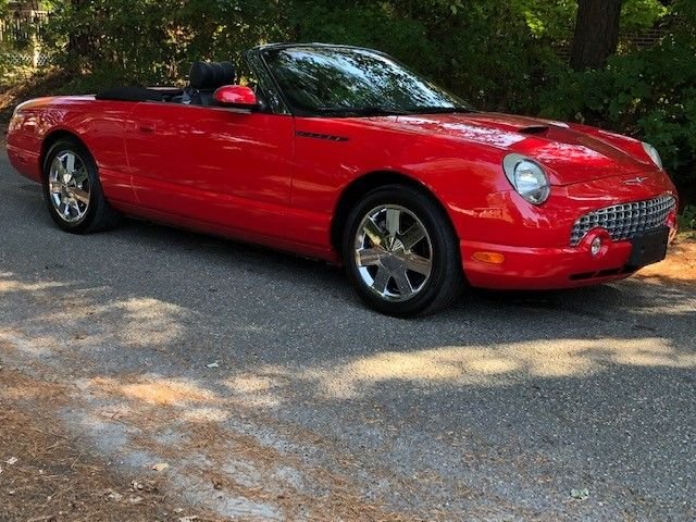 2002 Ford Thunderbird 