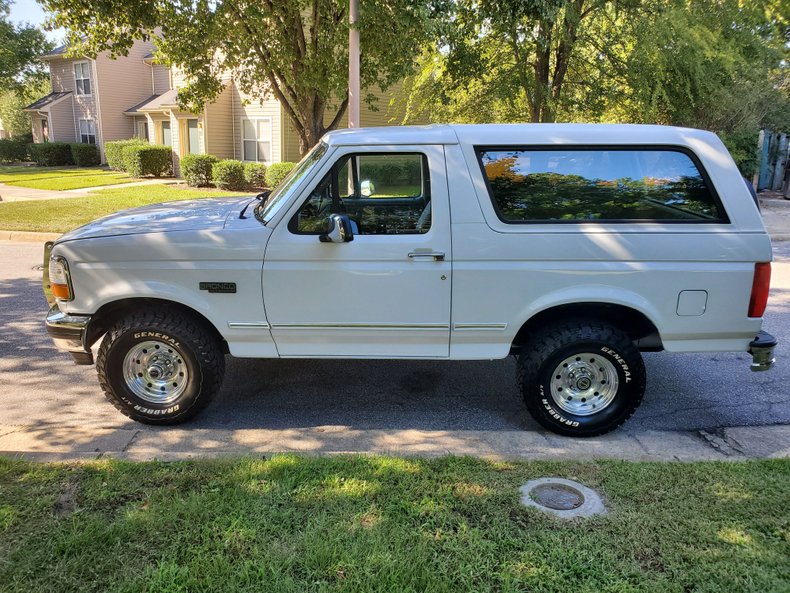 1995 Ford Bronco XLT