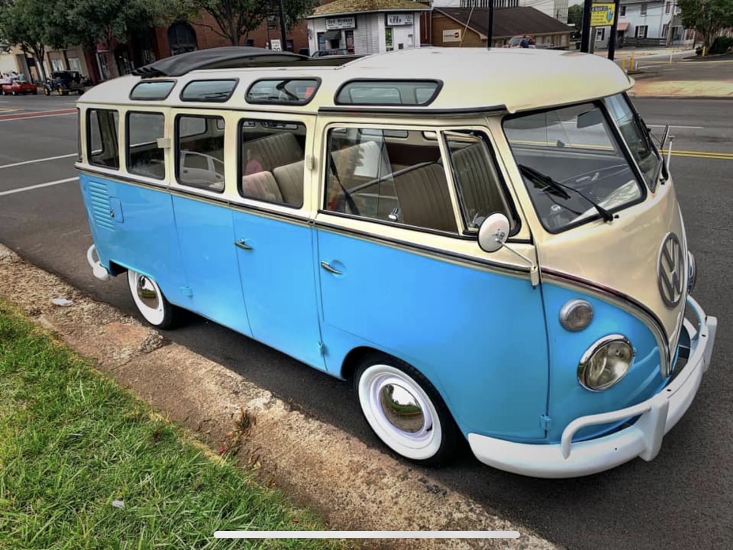 1975 Volkswagen Bus | GAA Classic Cars