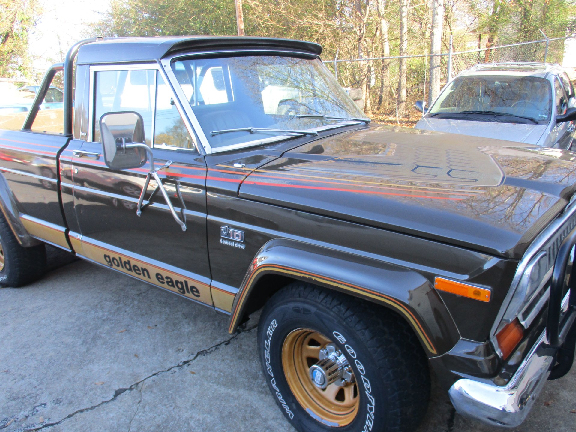 1977 jeep j 10 golden eagle