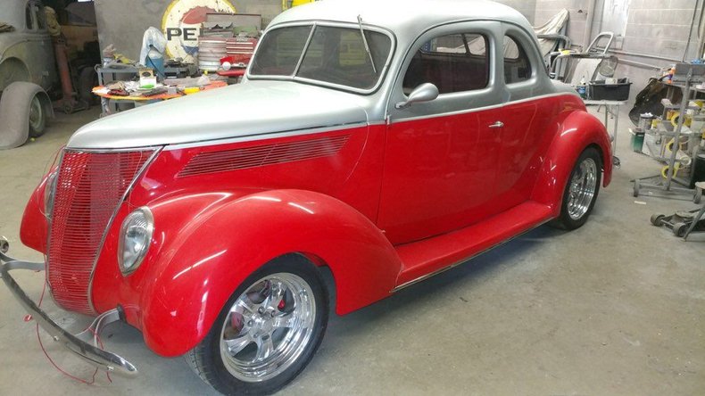 1937 Ford Coupe 