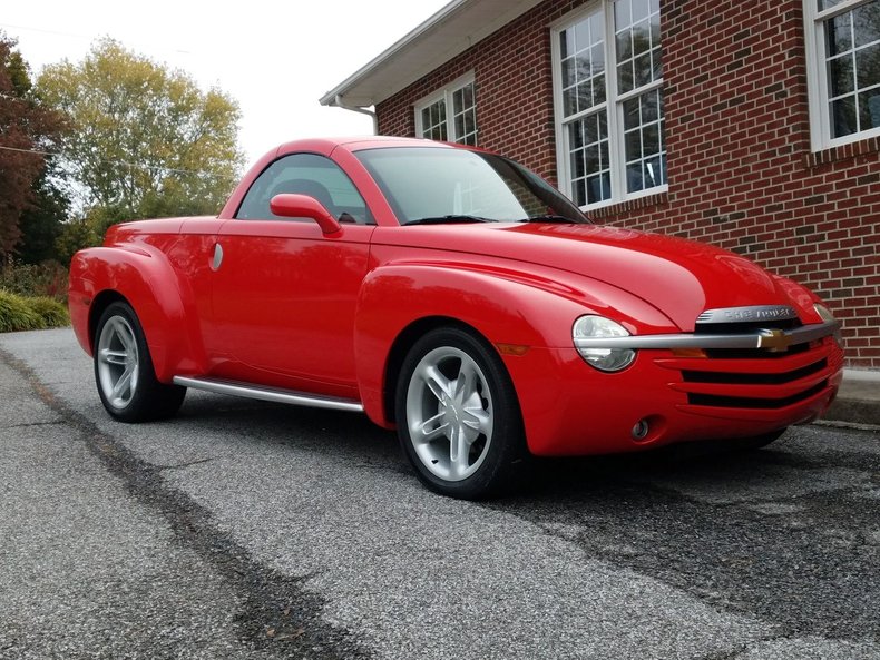 2004 Chevrolet SSR Premium