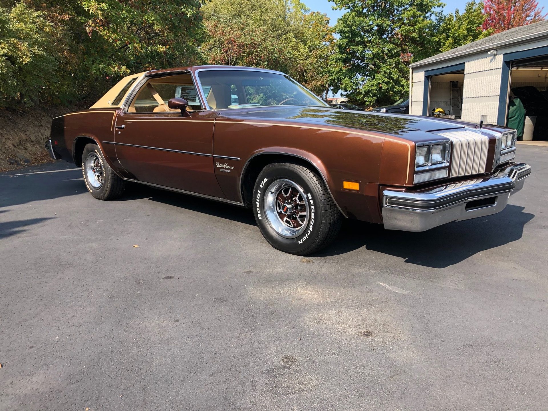 Oldsmobile Cutlass Supreme Left Side View Photo Muscle Cars | My XXX ...