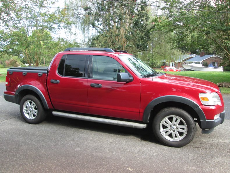 2010 Ford Explorer Sport Trac