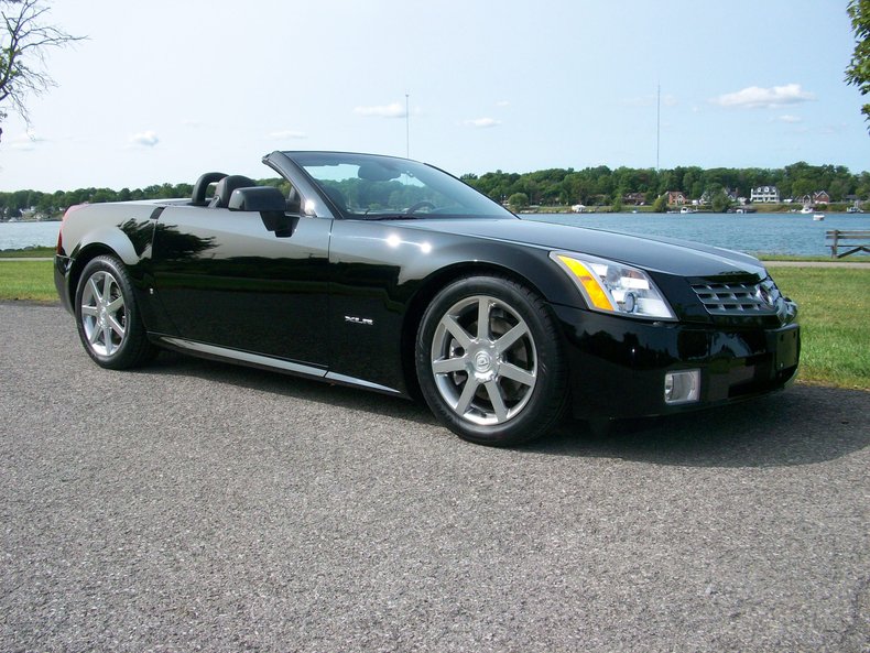 2006 Cadillac XLR 